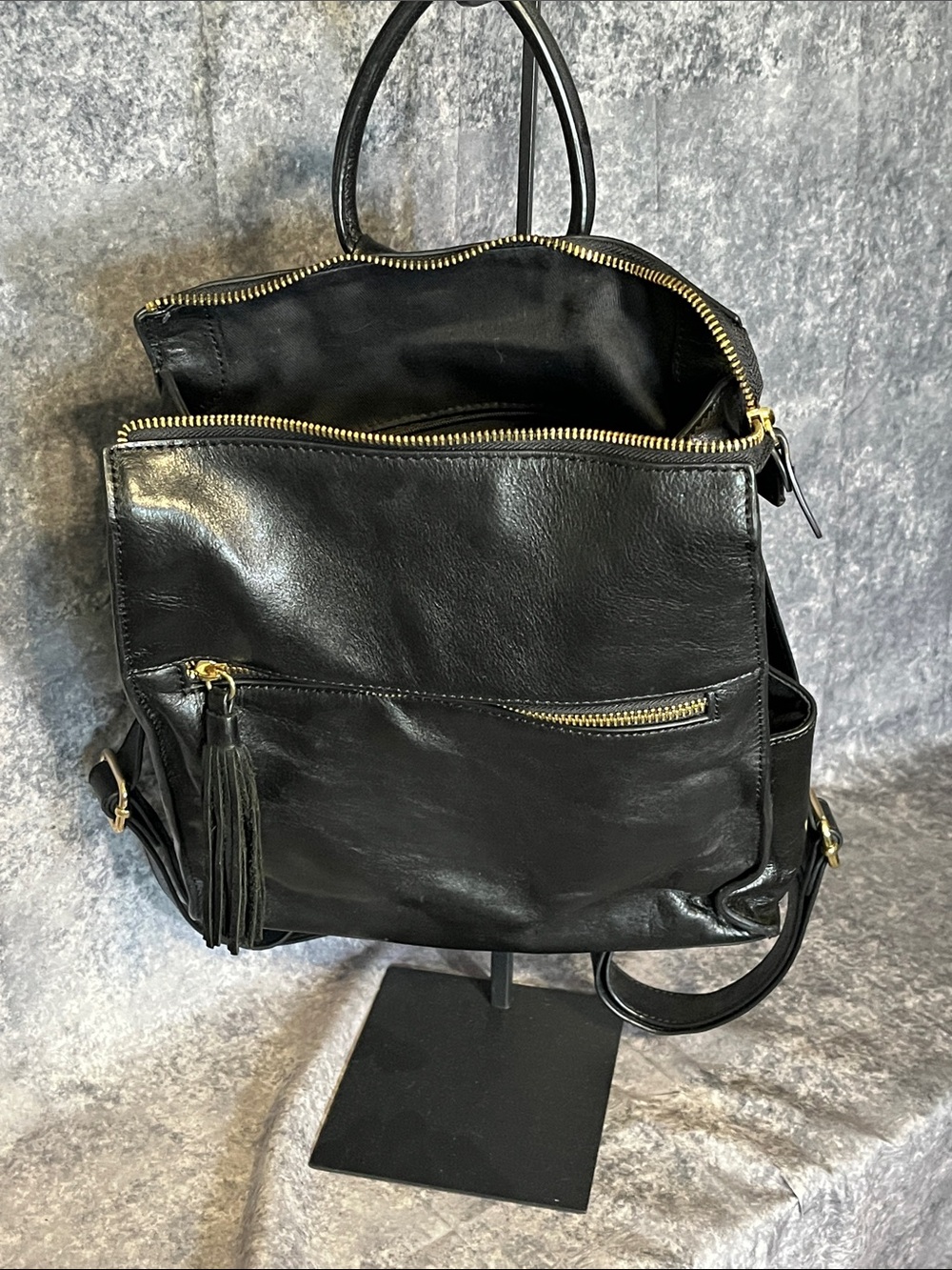 Wilsons Leather convertible backpack purse